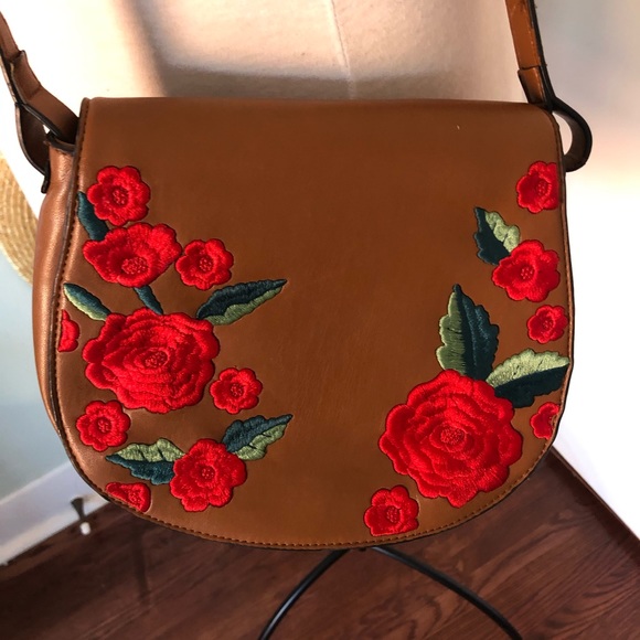 🔥10/20$ Cross body tan bag - Picture 2 of 5